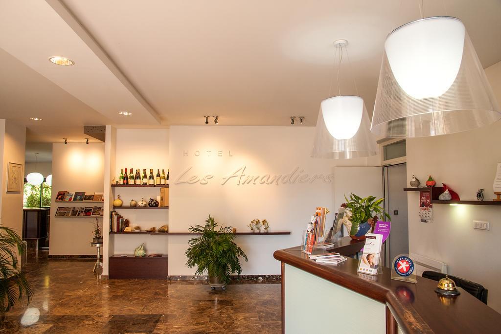 Hotel Les Amandiers Tournon-sur-Rhone Eksteriør bilde