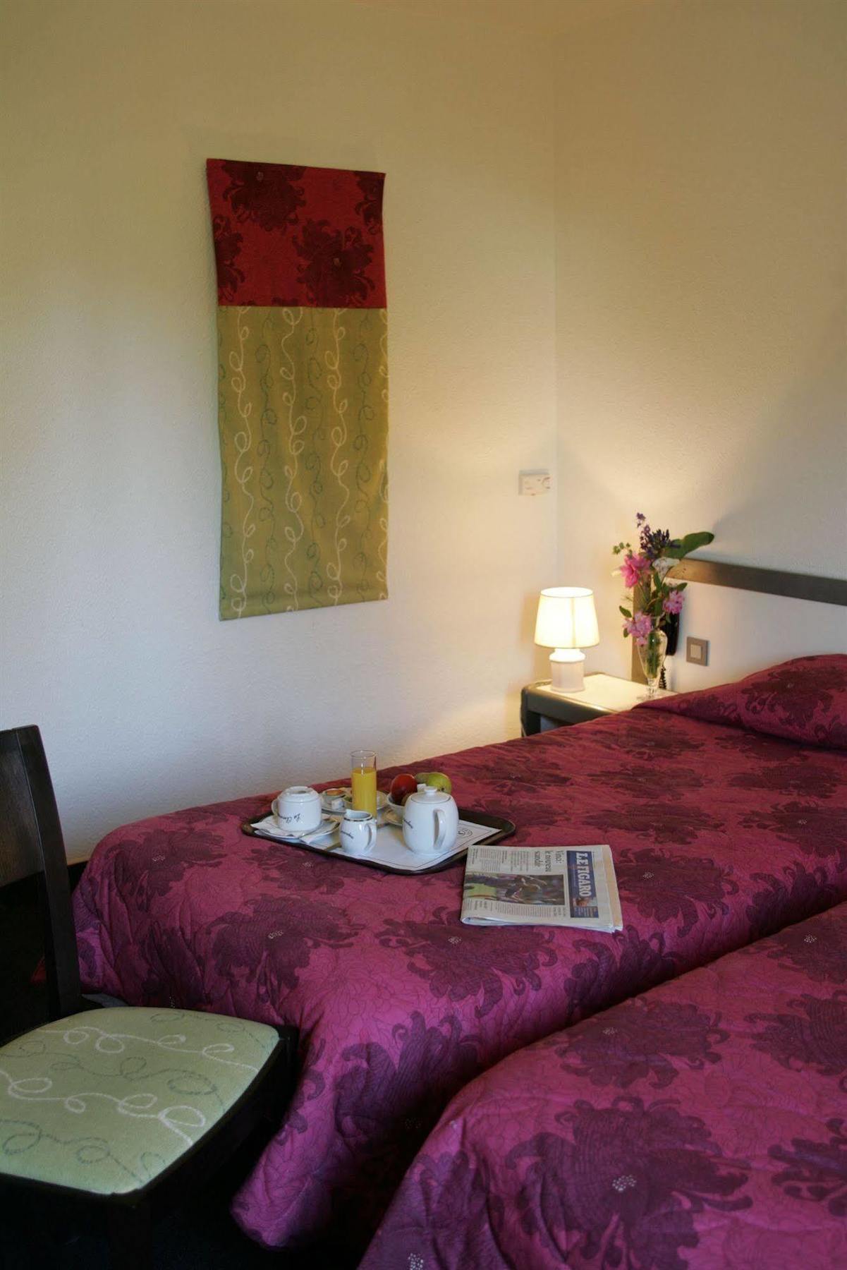 Hotel Les Amandiers Tournon-sur-Rhone Eksteriør bilde