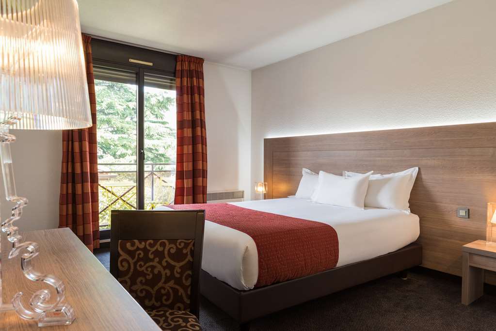 Hotel Les Amandiers Tournon-sur-Rhone Rom bilde